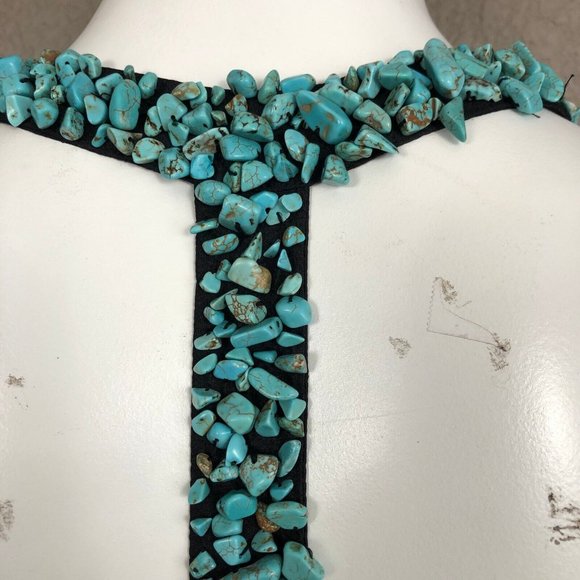 Bebe Black Silk Hand Sewn Turquoise  Nugget Elastic Hem Top Sz S Pre-Own… - Picture 6 of 7